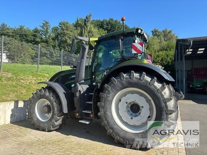Valtra Q 285 1A9 Tracteur