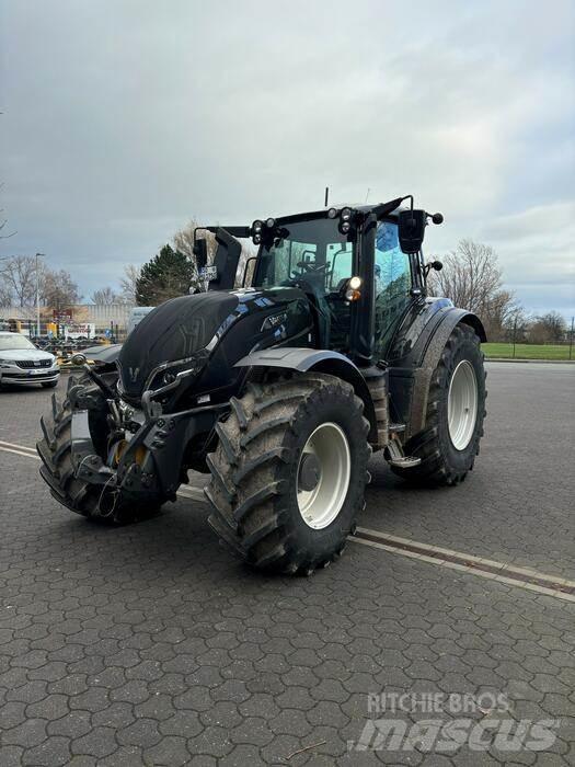 Valtra T 175 ED Tracteur