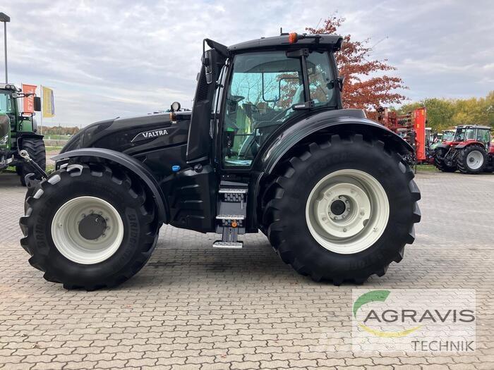 Valtra T 235 D Tracteur
