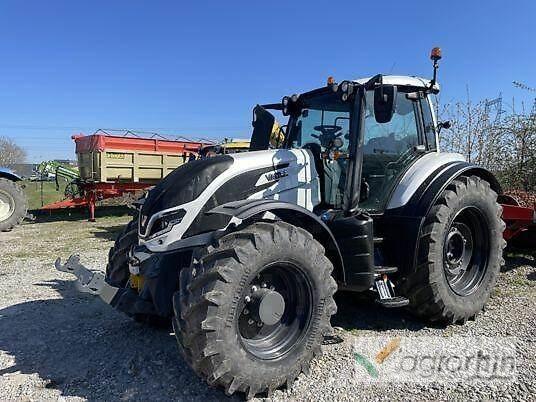 Valtra T215A Tracteur