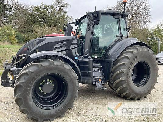 Valtra T215D Tracteur