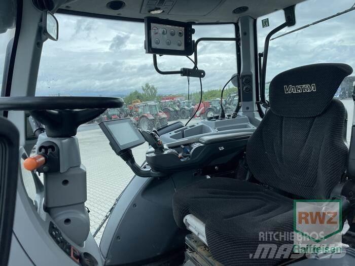Valtra T234D Tracteur