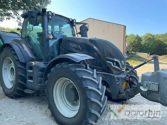 Valtra T235V Tracteur