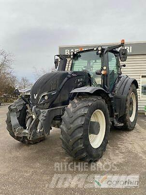 Valtra T254V Tracteur