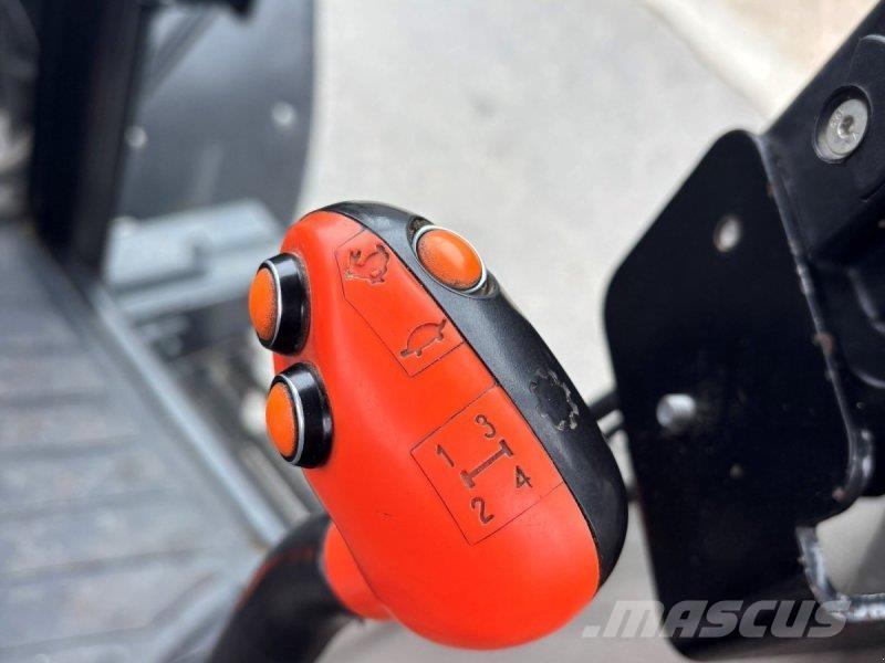 Case IH JXU 95 Tracteur