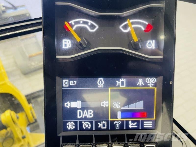 CAT 301.8-05A Pelle sur pneus