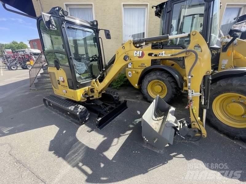 CAT 302CR-05A Mini pelle < 7t