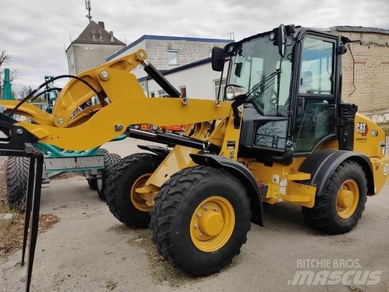 CAT 907 Chargeuse sur pneus