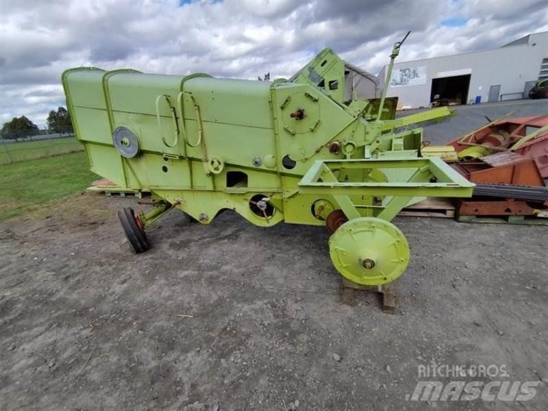 CLAAS Corsar Moissonneuse batteuse