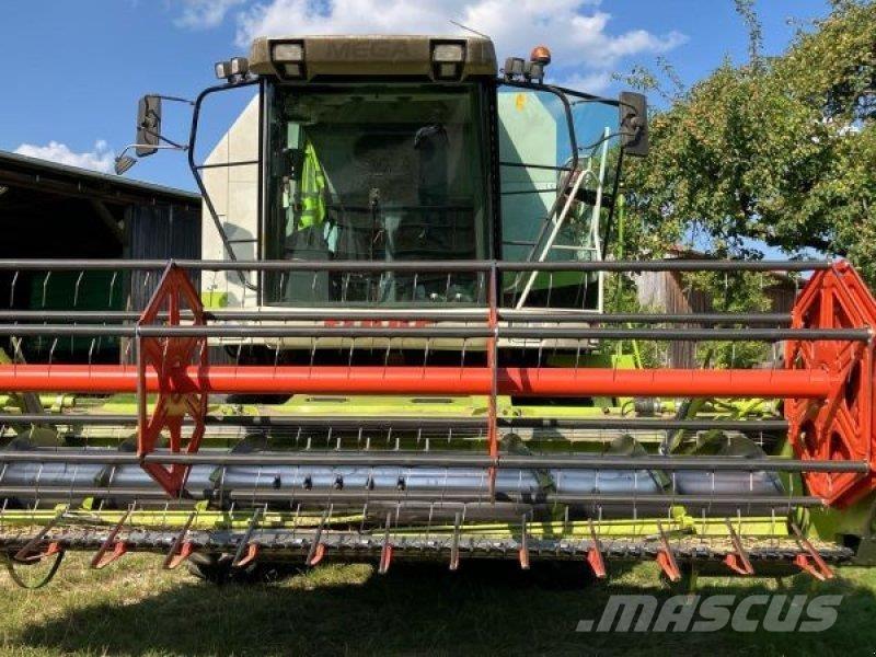 CLAAS MEGA 350 Moissonneuse batteuse