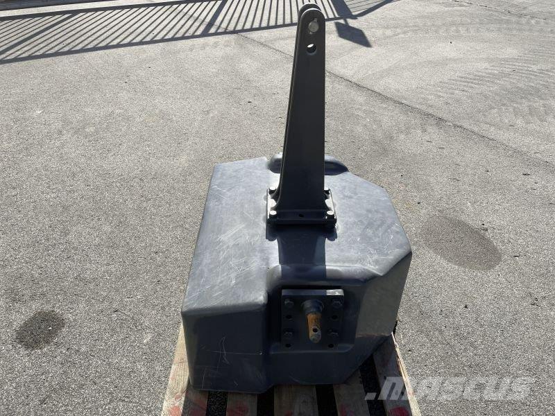 Fendt 1250 KG Masse avant