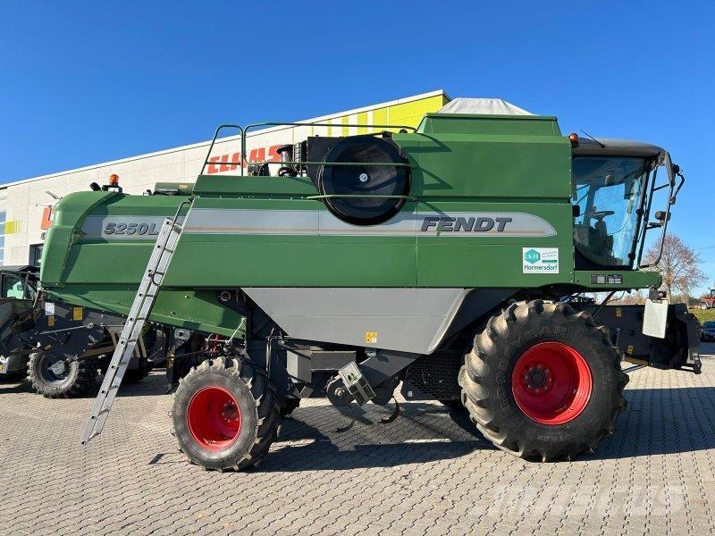 Fendt 5250 L Moissonneuse batteuse