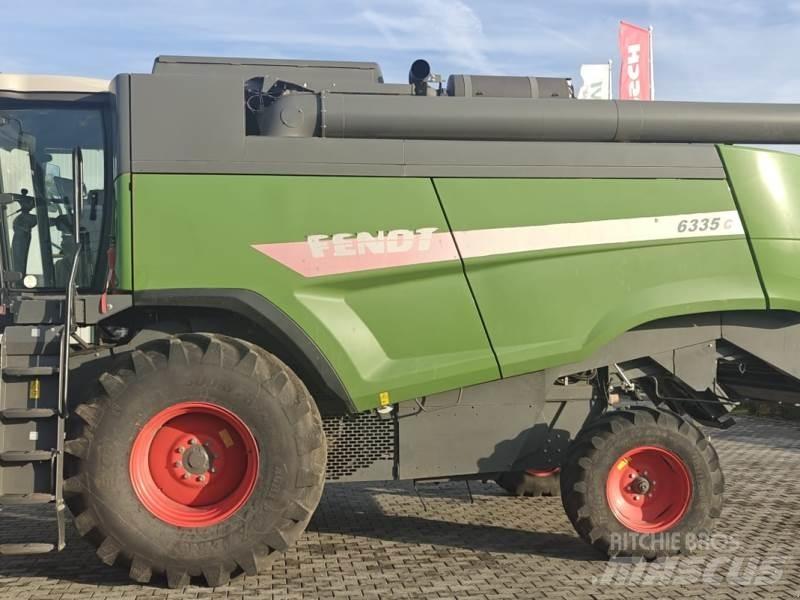 Fendt 6335 C Moissonneuse batteuse