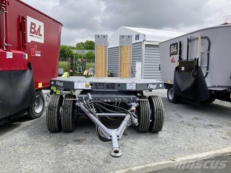 Fliegl DTL 300 Remorque surbaissée