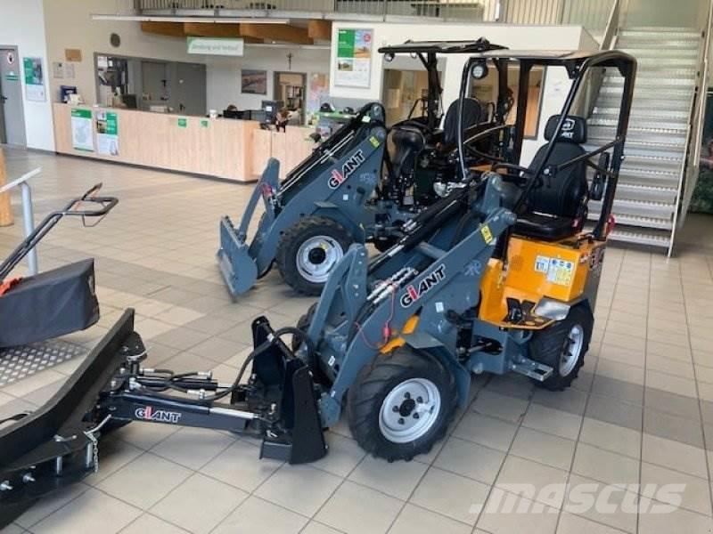 GiANT G1200 Chargeuse compacte