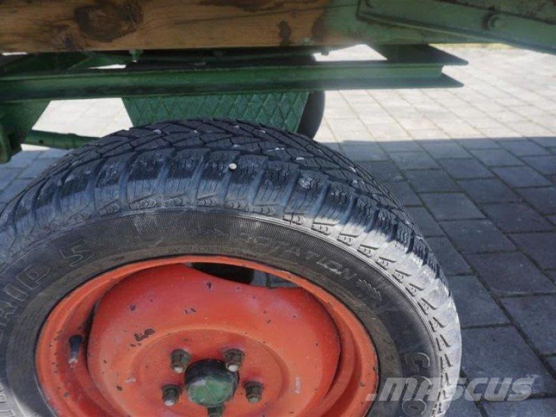  GUMMIWAGEN Benne céréalière