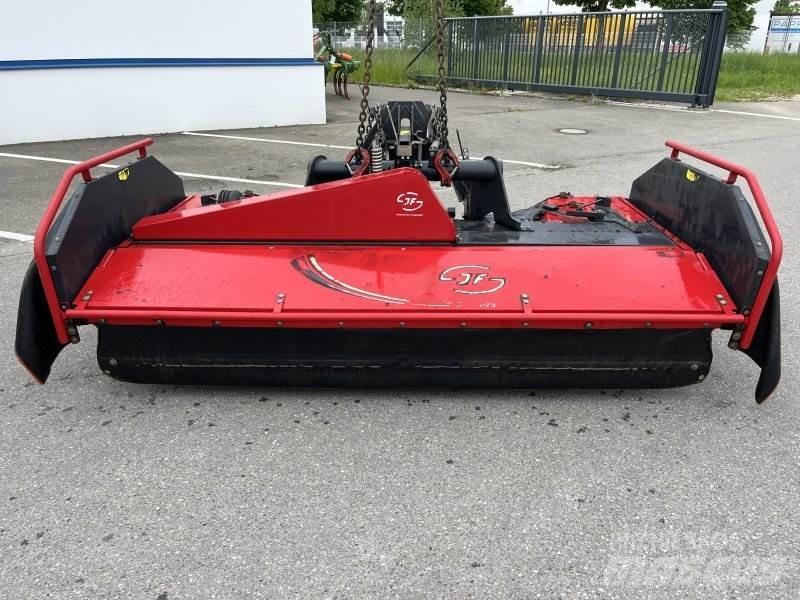 JF CM 305 F Faucheuse