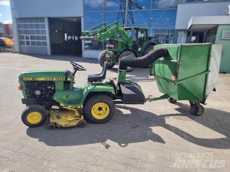 John Deere 332 Micro tracteur