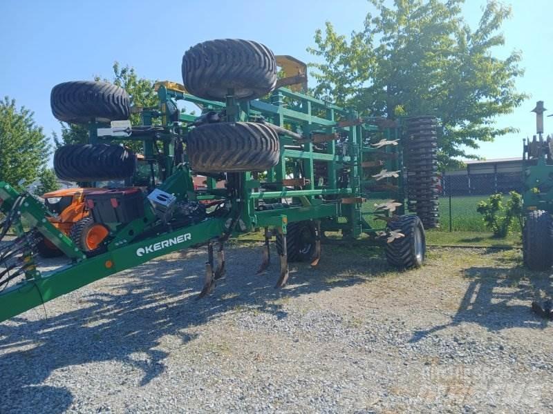 Kerner x4 460 Déchaumeur, cultivateur