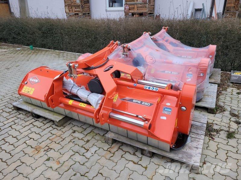 Kuhn BPR 280 Retourneur de compost