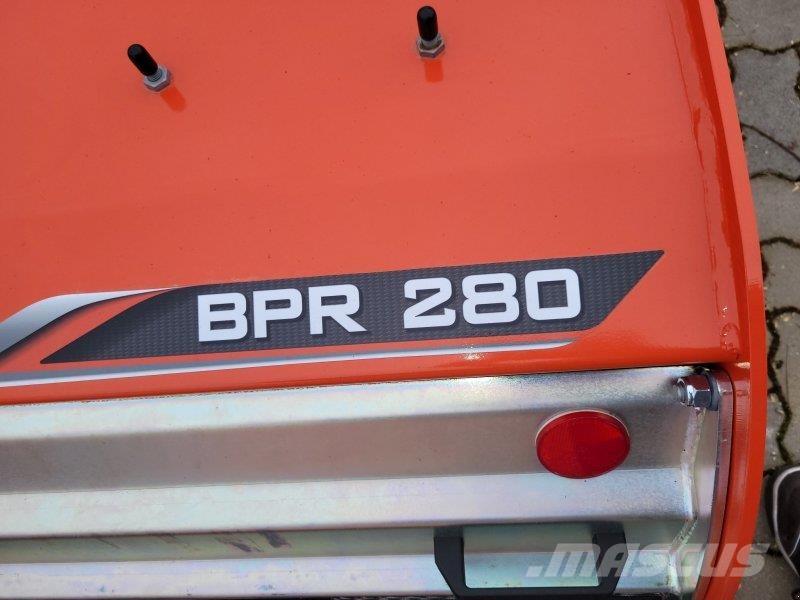 Kuhn BPR 280 Retourneur de compost