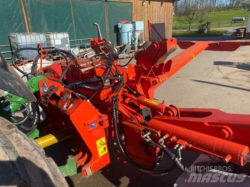 Kuhn FC 883 Faucheuse