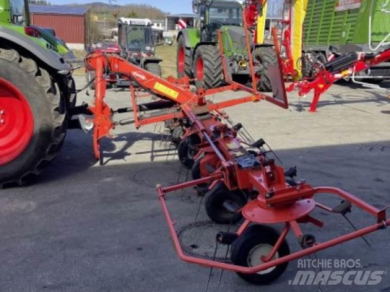 Kuhn GF 7702 Rateau faneur