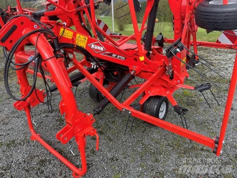 Kuhn GF 8703 Rateau faneur
