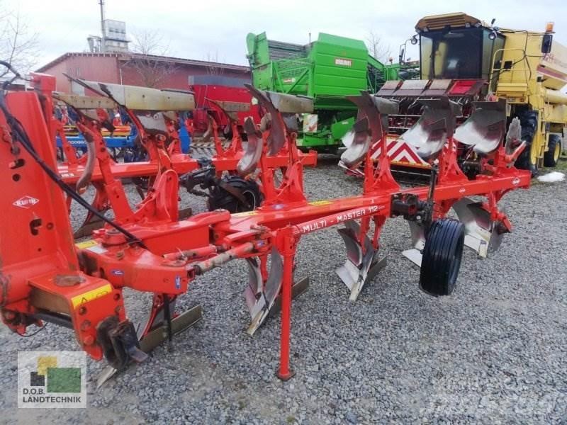 Kuhn MM 112 Charrue non réversible