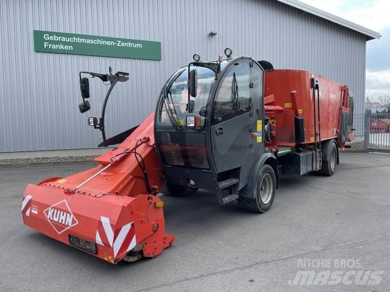Kuhn SPW 19 Mélangeuse