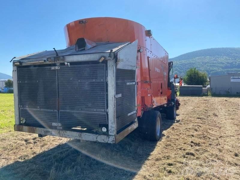 Kuhn SPW 25 Mélangeuse