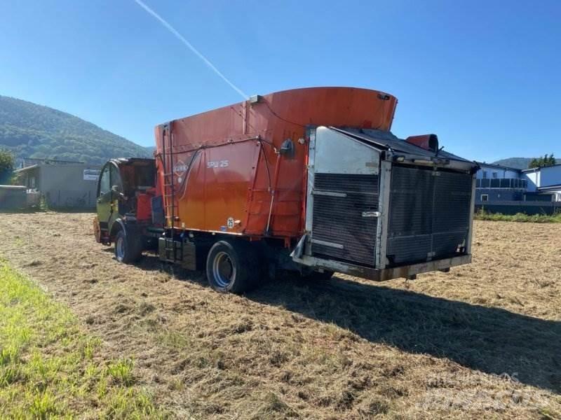 Kuhn SPW 25 Mélangeuse