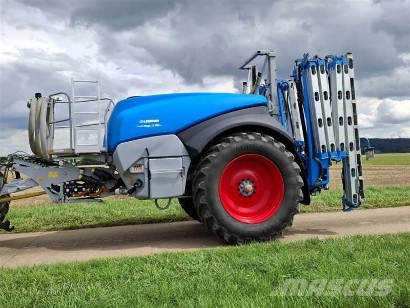 Lemken Vega 12 Epandeur de fumier