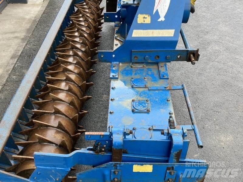 Rabe EMKE 250 Crover crop
