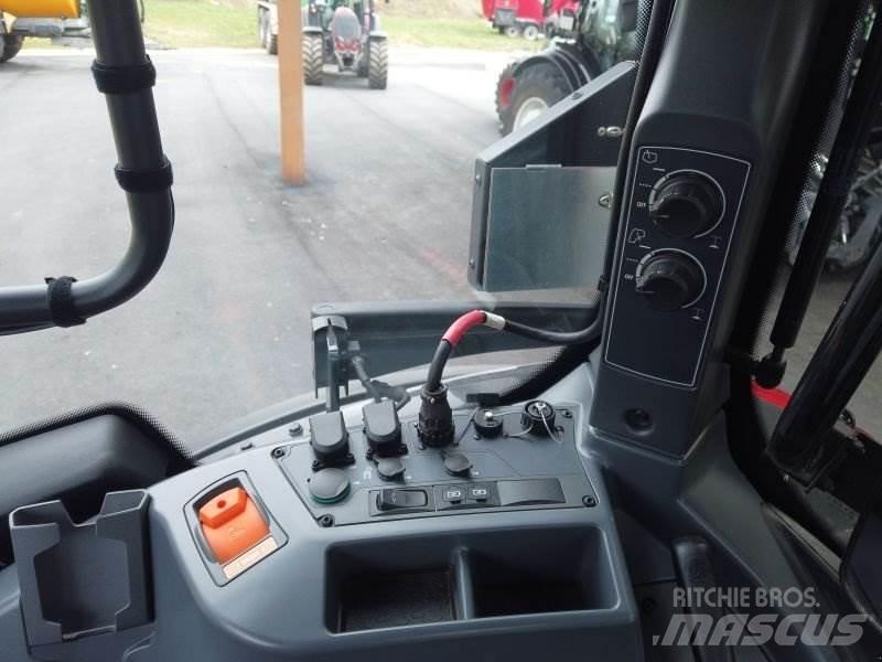 Valtra Q305 Tracteur