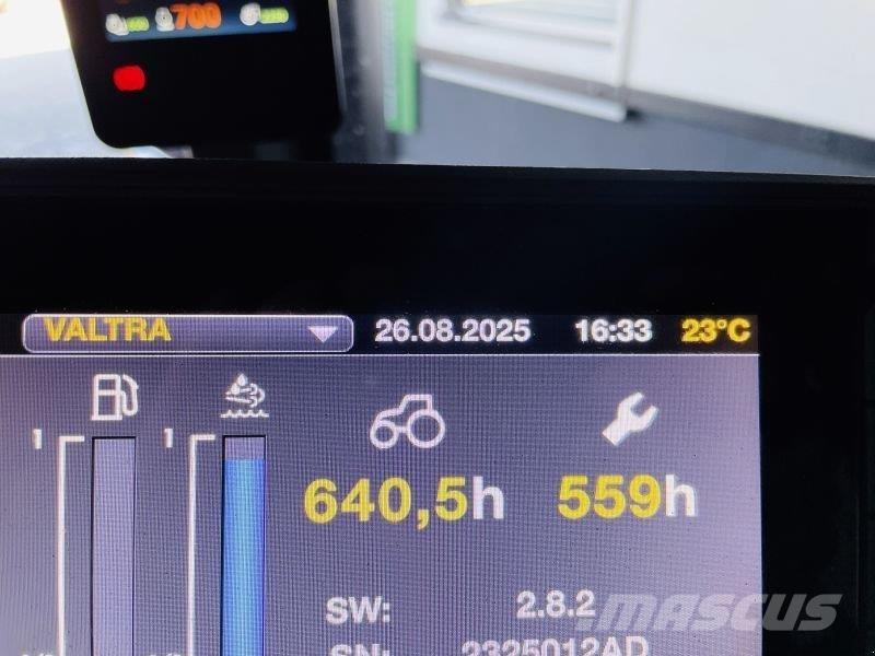 Valtra T215D Tracteur