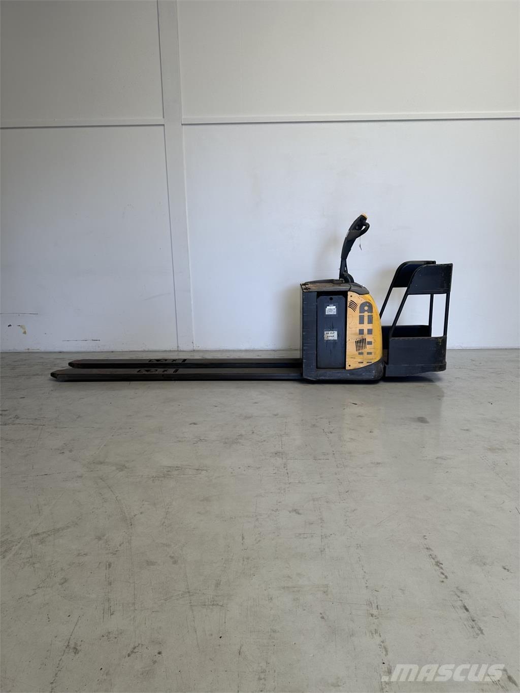 Atlet PLP/200 Transpalette accompagnant