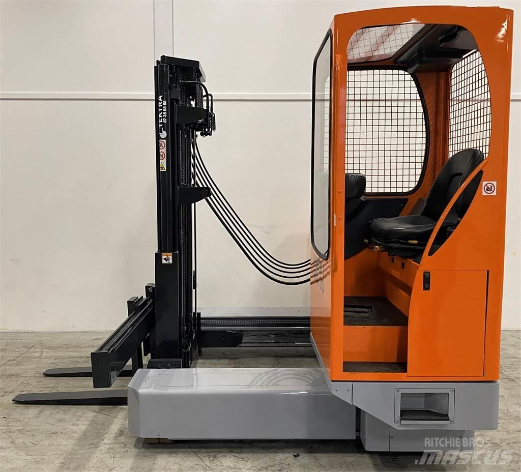 Hubtex MQ 30 AC Chariot multidirectionnel