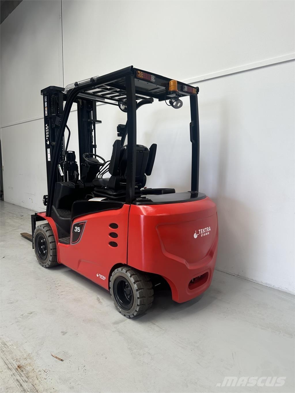 Tektra CPD35-XC4 Chariots élévateurs électriques