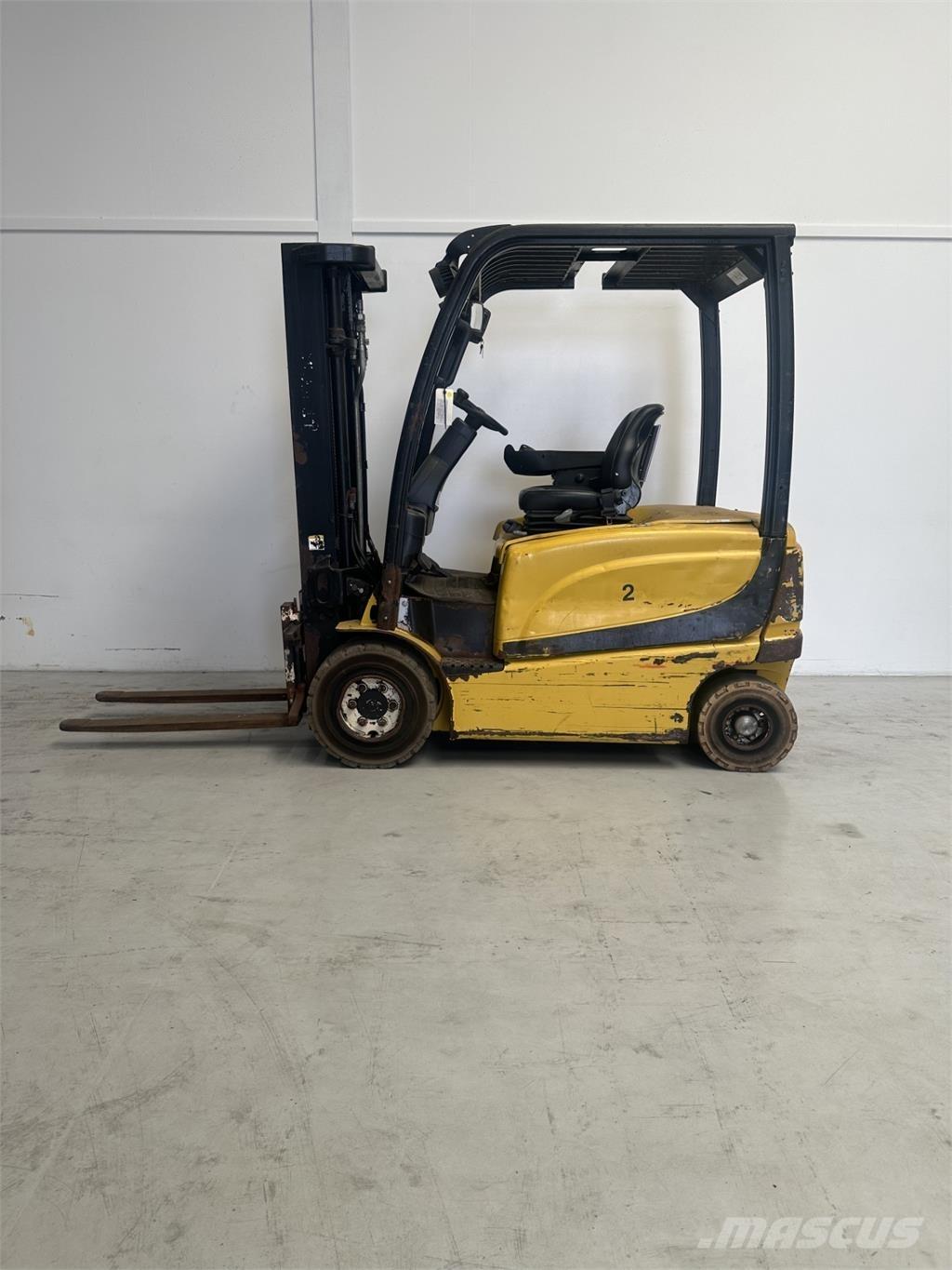 Yale ERP22VL (SWB) Chariots élévateurs électriques