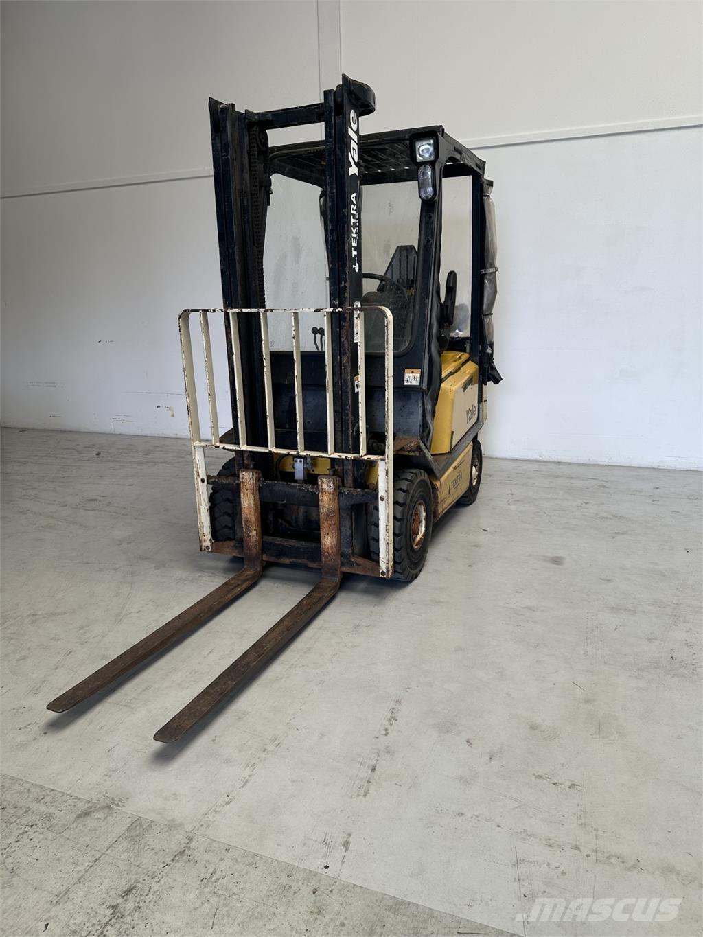 Yale GLP16AF Chariots GPL