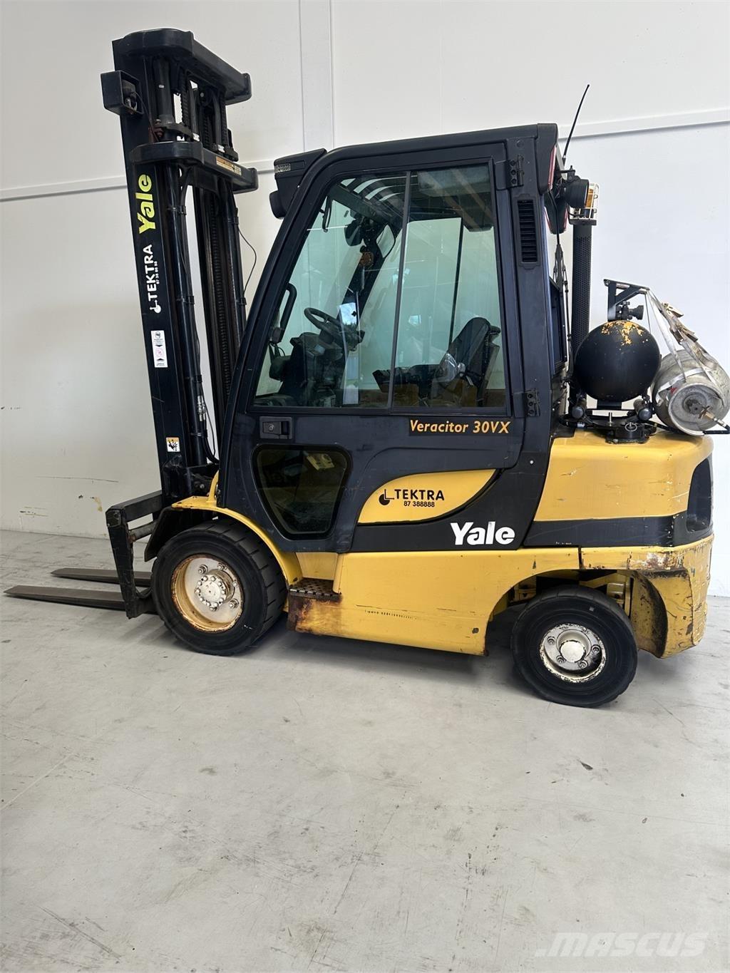 Yale GLP30VX Chariots GPL