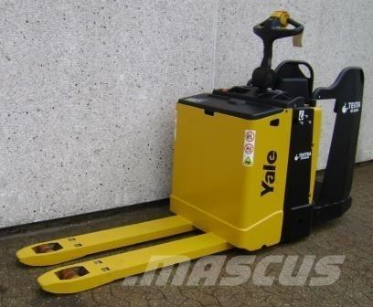 Yale MP20X - 400 AH Transpalette accompagnant porté debout