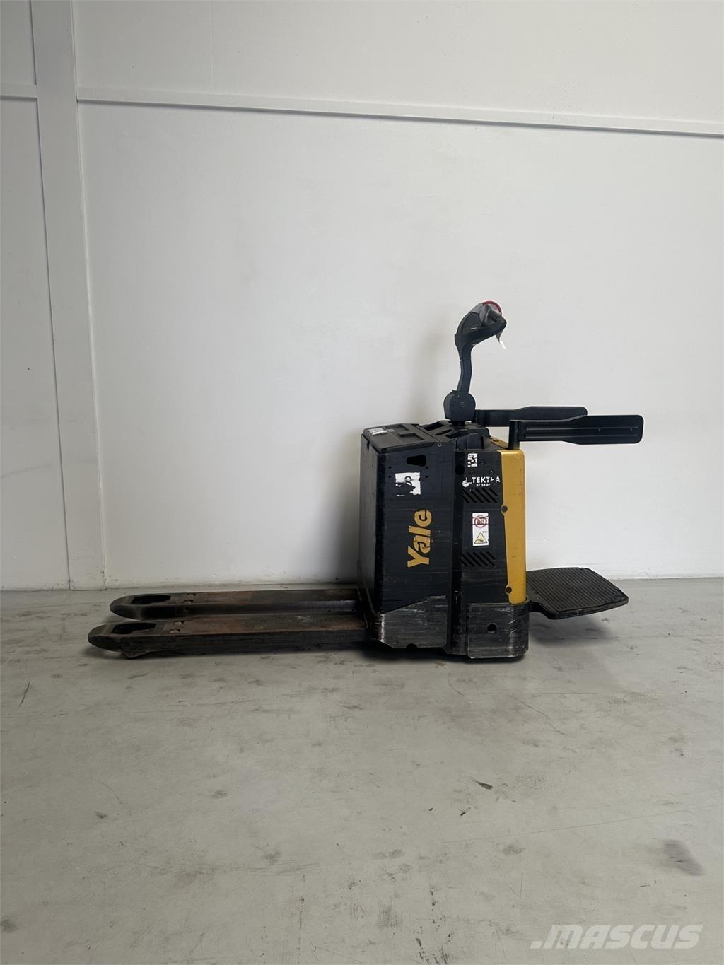 Yale MP20X FBW - 250 AH Transpalette accompagnant porté debout