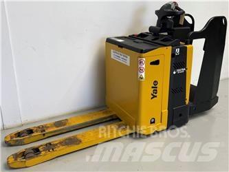 Yale MP20X FBW-S - 400 AH Transpalette accompagnant porté debout