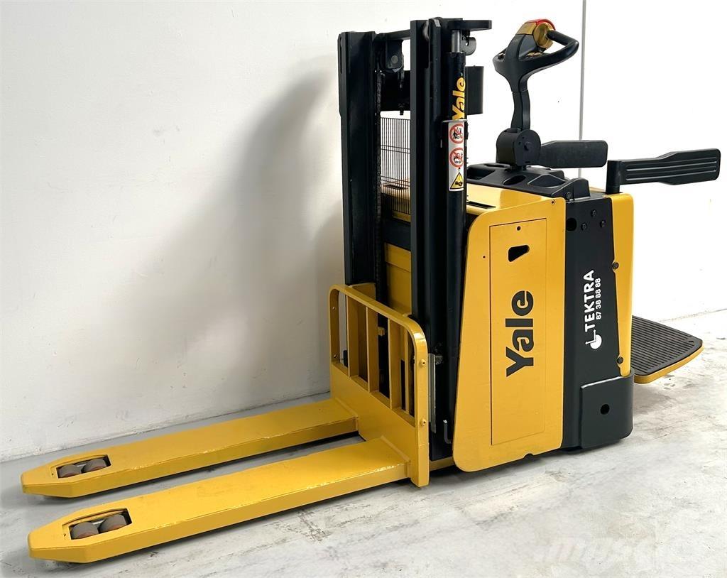 Yale MP20XD Gerbeurs Automoteurs