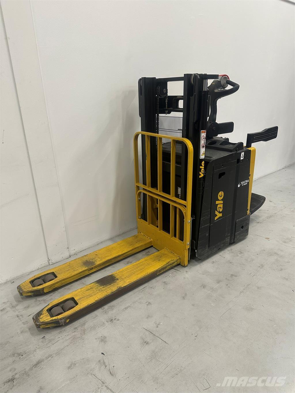 Yale MP20XD Gerbeurs Automoteurs