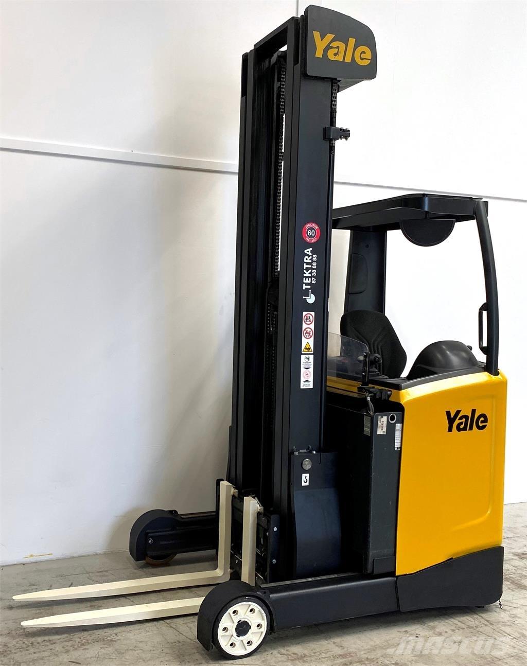 Yale MR14 Chariot à mât rétractable