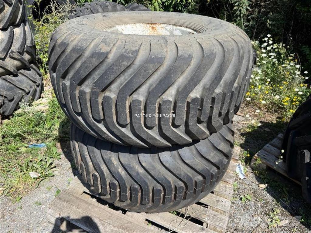 BKT 550/60R22,5 Pneus, roues et jantes