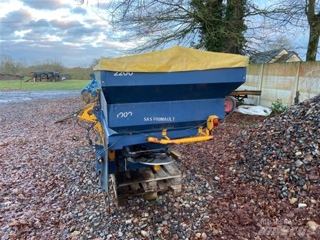 Bogballe Ex 2200 Semoir à engrais